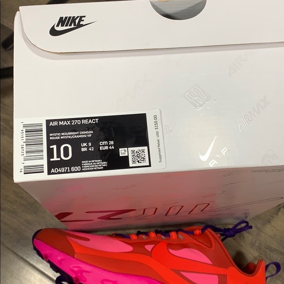 NIKE AIR MAX 270 REACT Mystic Red/Bright Crimson - Picture 16 of 16